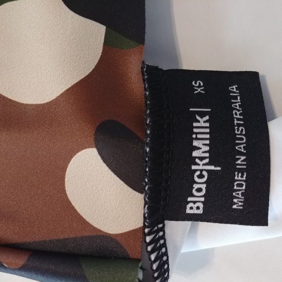 Cammando Skater Skirt - Picture 3 of 3